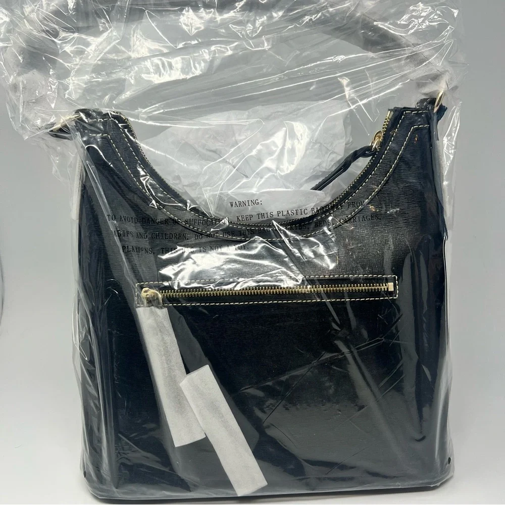 Dooney & Bourke Saffiano Bryce Hobo Bag